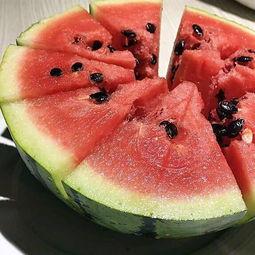 西瓜头吃瓜,揭秘夏日消暑美食背后的故事