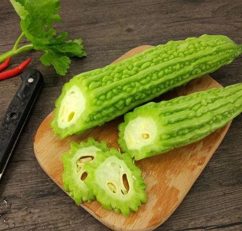 阿富汗吃瓜,瓜果飘香，品味异域风情