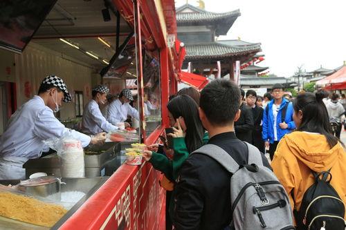 枪战吃瓜,揭秘战场背后的趣味瞬间