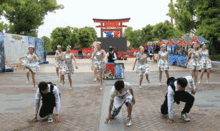 枪战吃瓜,揭秘战场背后的趣味瞬间