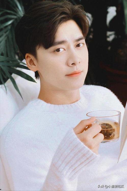 毛不易吃瓜的样子,瓜王降临！