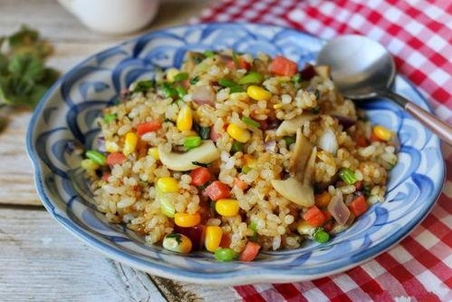 瓜哥吃瓜炒饭视频播放,揭秘视频播放背后的热门现象