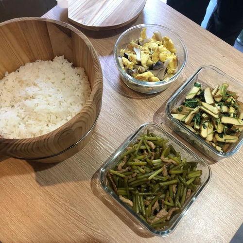 长辈八卦吃瓜,长辈八卦中的那些年